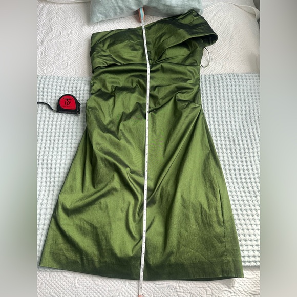 Kay Unger green dress - Picture 9 of 9